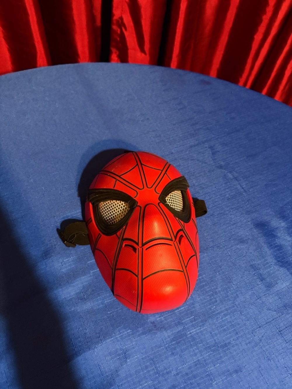 Mask Hasbro Marvel Spider-Man Home Coming Sight Hard Plastic Moving Eyebrows